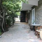 Raise Traditional Getaway