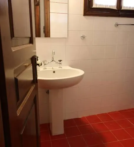 Raise Traditional Getaway Πολύδροσος