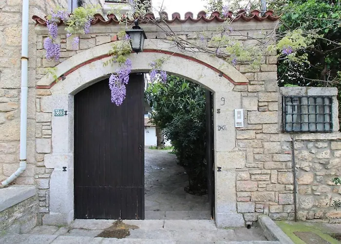 Διαμέρισμα Raise Traditional Getaway